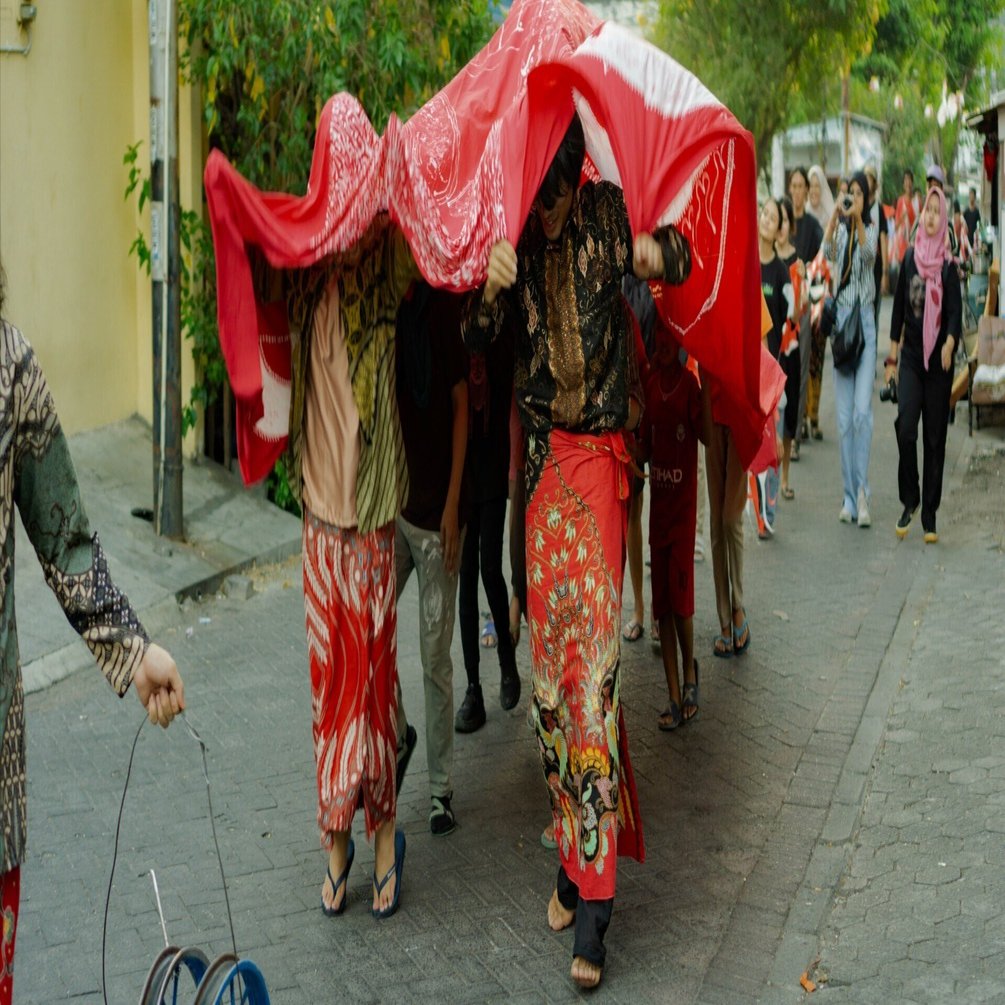 巨大獅子誕生！インドネシア・スラバヤ 東ジャワビエンナーレ、地域