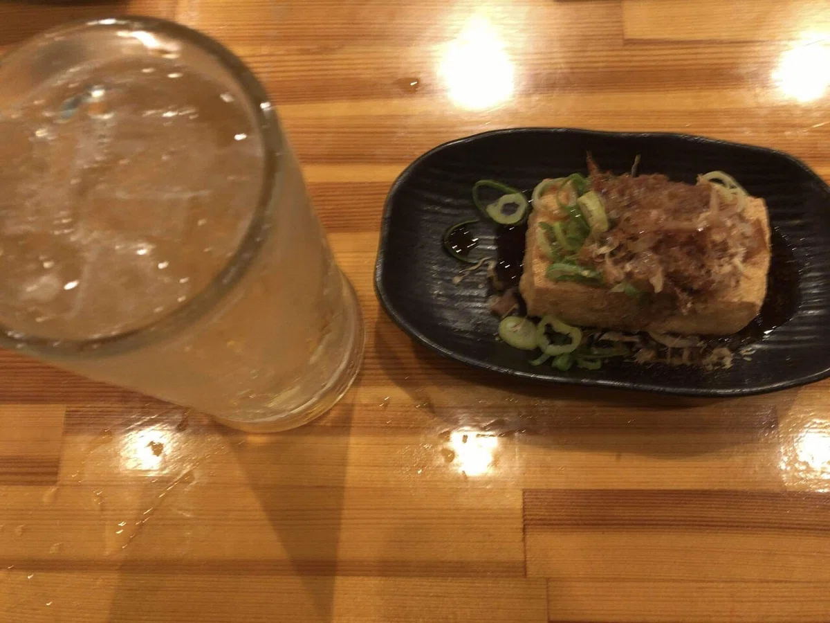 35, Single, Drinking at Tokuichi｜関野ヤマ