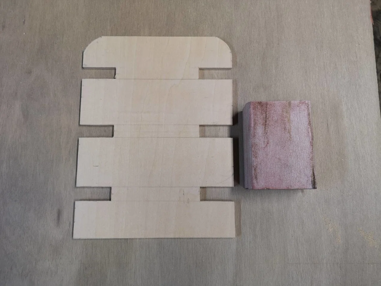 ファッションアイテム編 メガネスタンドを作ろう 船長 Note