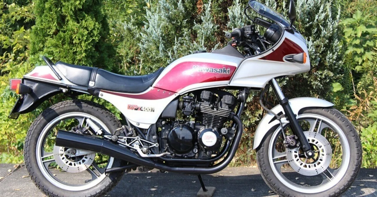 GPz400f 外装 販売車両GPZ400Fです｜タサキチューニング