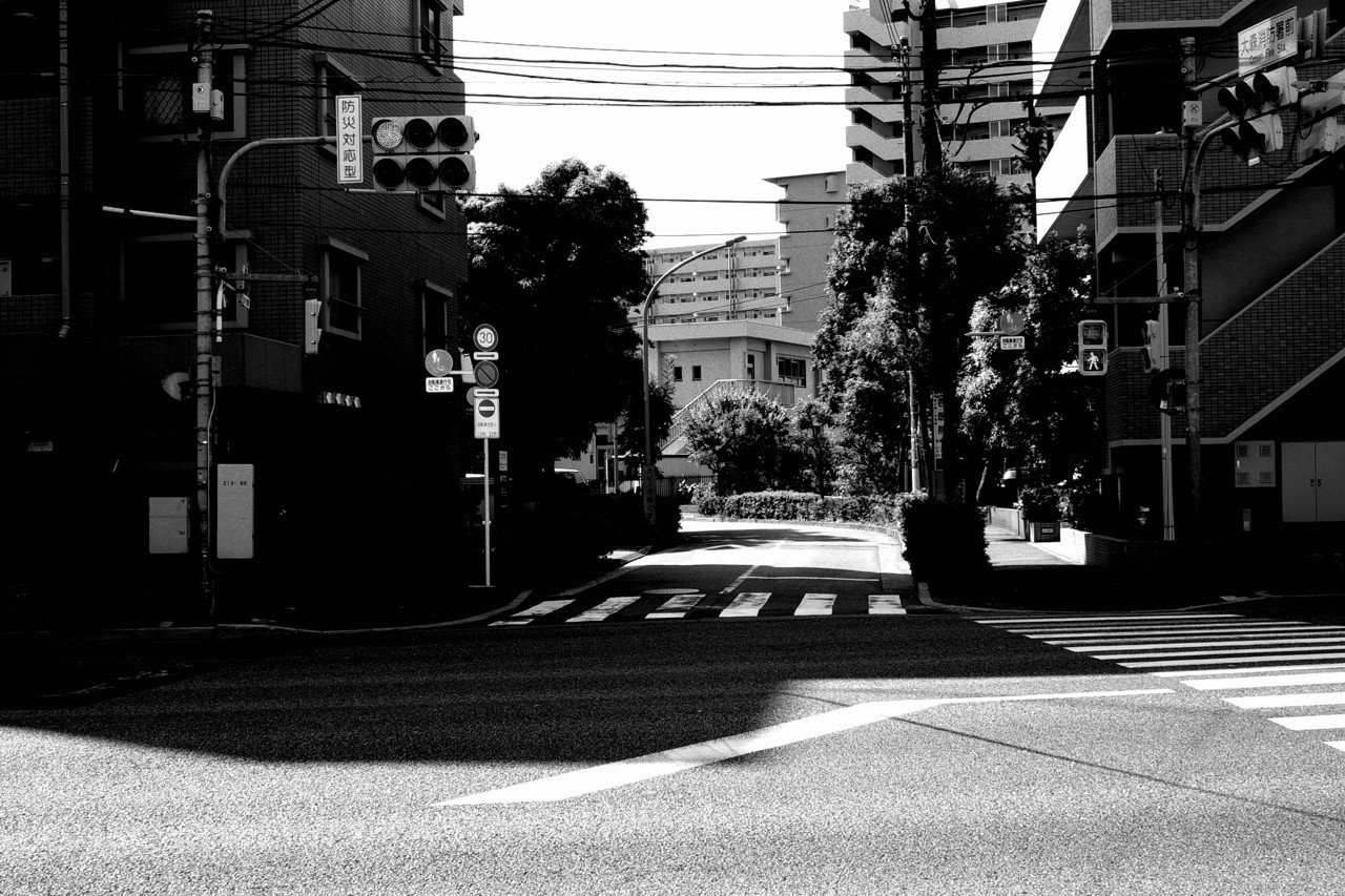 朝のモノクロ 夕方のカラースナップ いとぅー Note 朝のモノクロ 夕方のカラースナップ いとぅー Note