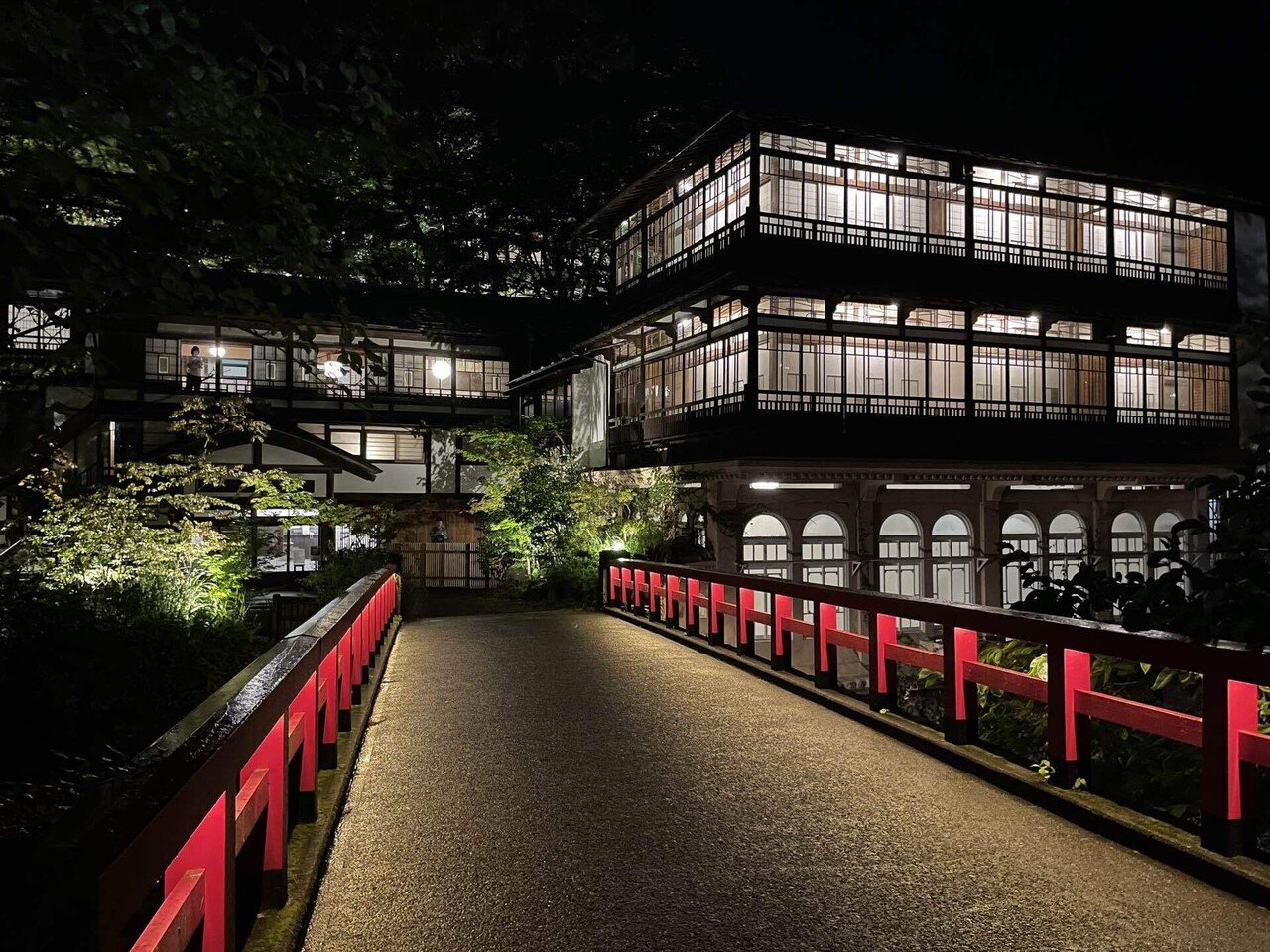 一度は行きたい！群馬の温泉地3選｜hikari