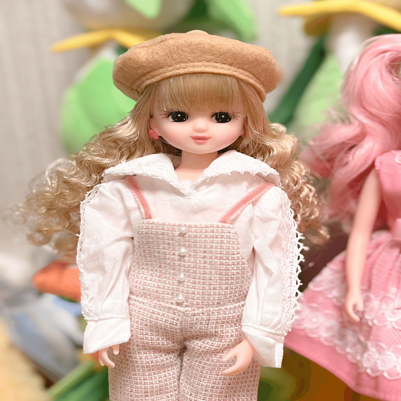 ♥特別価格・箱無し新品❤リカちゃんキャッスル従業員服のリカちゃんイサムくんセット ♥特別価格・箱無し新品❤リカちゃんキャッスル従業員服のリカちゃん