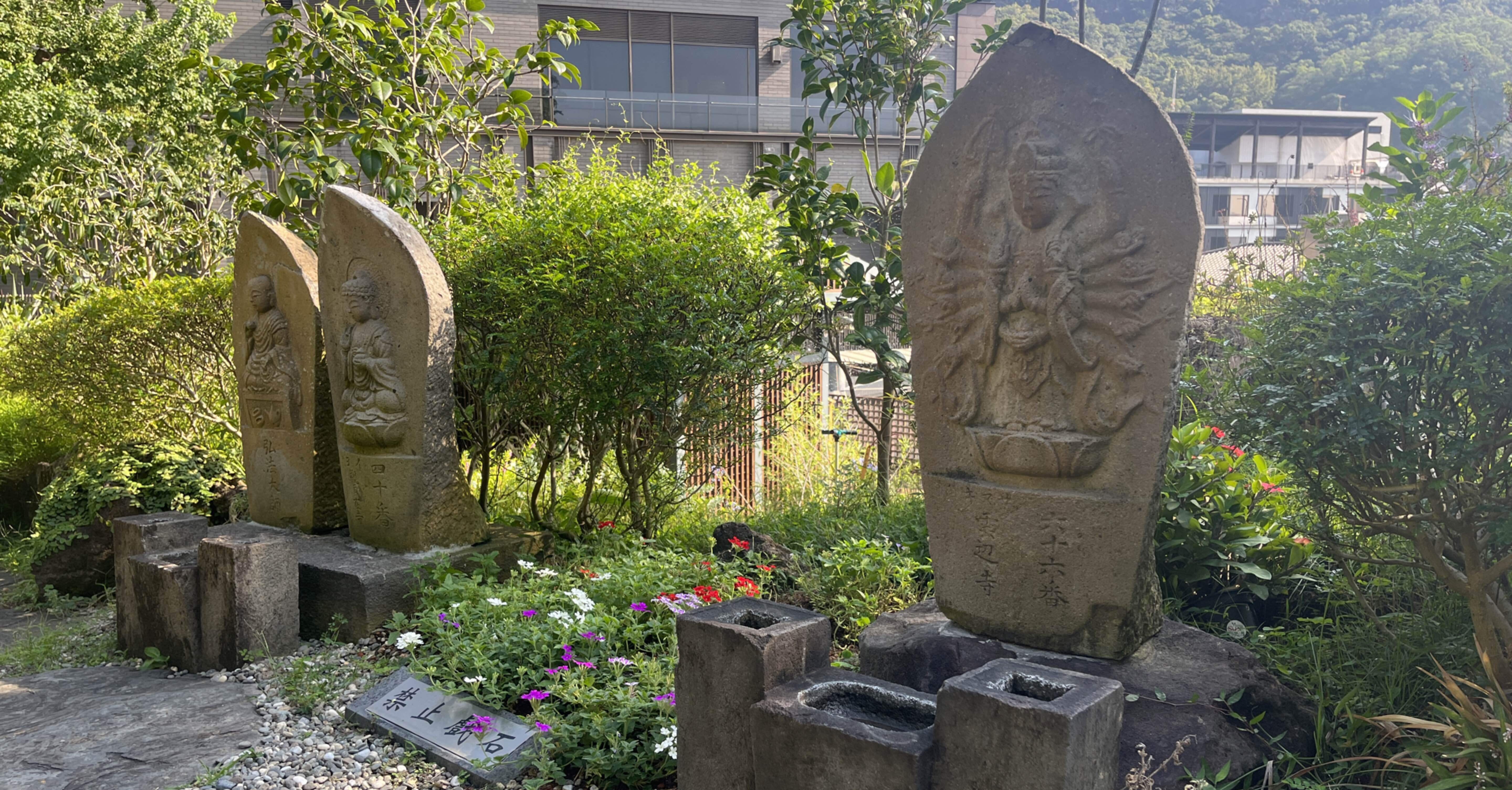 四国八十八ヶ所霊場　平成10年明石海峡大橋開通記念御影 阿波掛軸堂 / 限定品 四国八十八ヶ所霊場 1200年記念 御影軸（完成品）