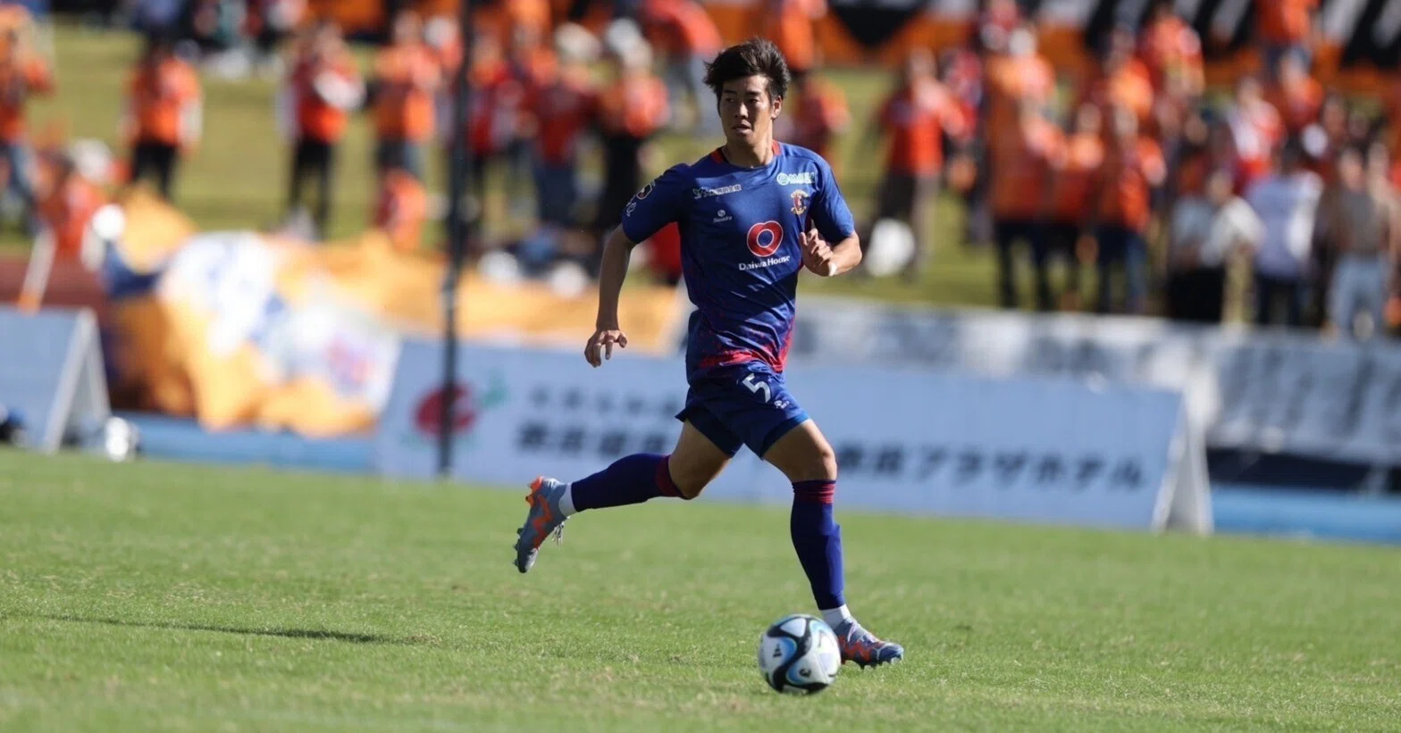 サッカースパイク PUMA フューチャー ※奈良クラブ鈴木大誠選手使用済