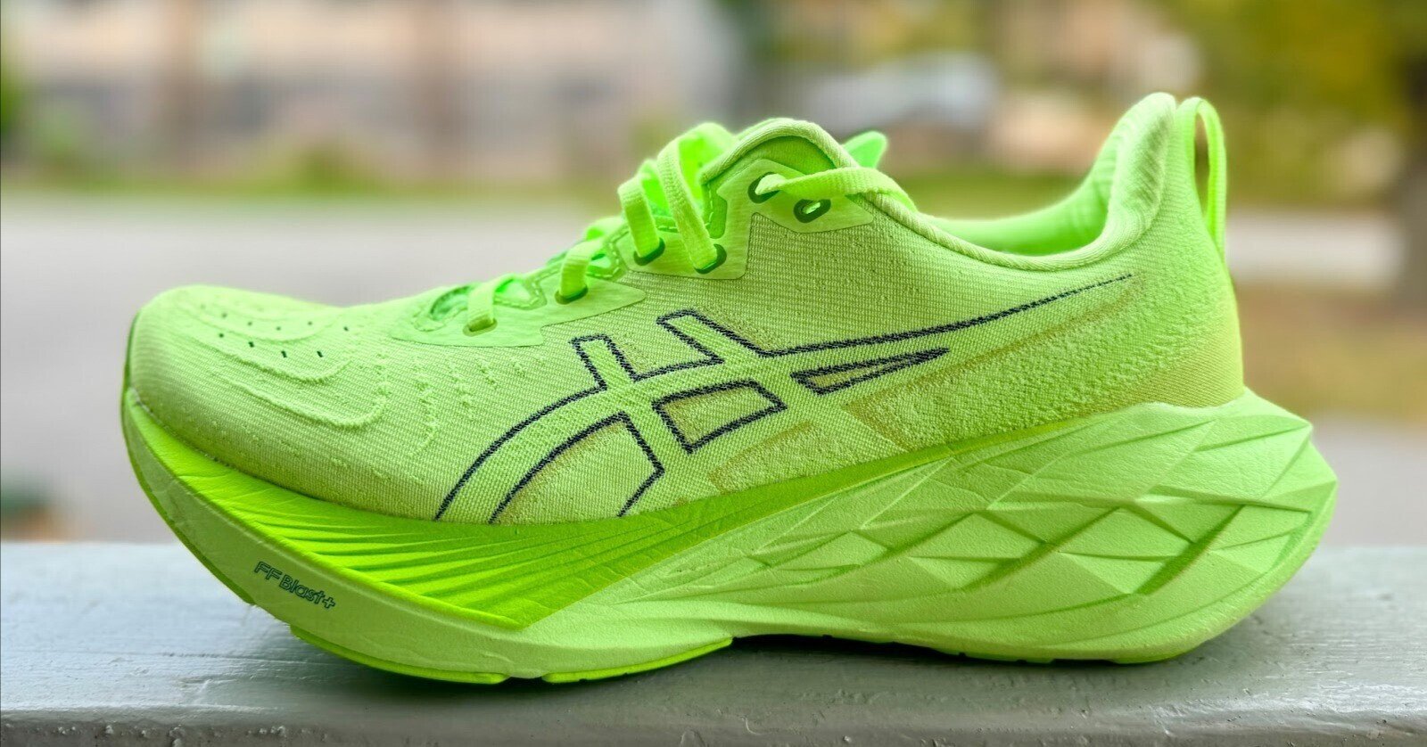 アシックスの気になる新作ランニングシューズ : ノヴァブラスト4|RAKU アシックスの気になる新作ランニングシューズ : ノヴァブラスト4|RAKU