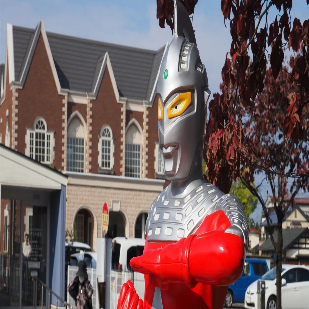 ウルトラマンとゴジラの町に見た「戦後」の集合意識｜藤井満