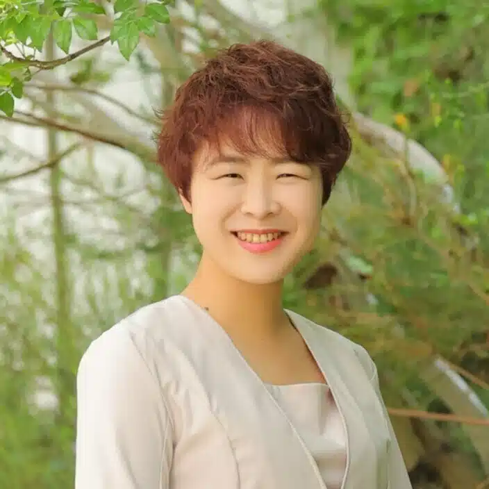 村井真子