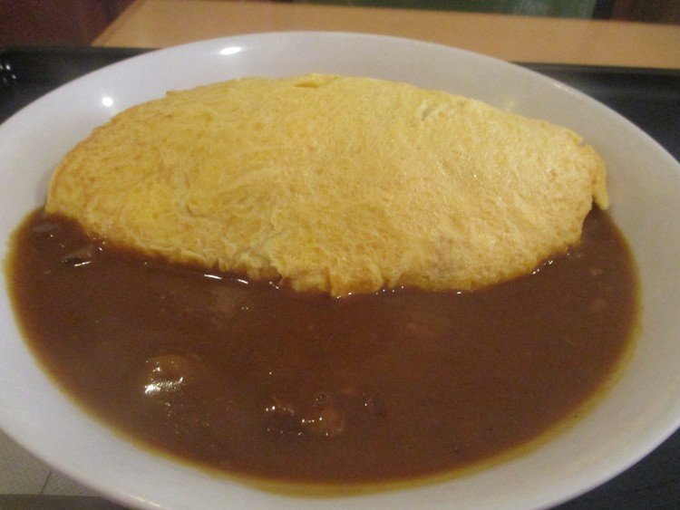 オムレツカレー。