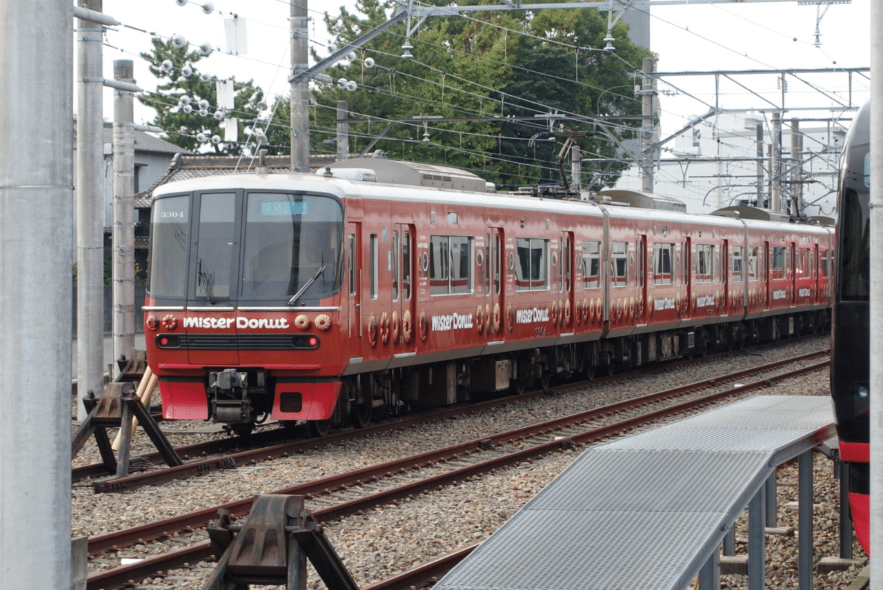 名鉄3300系3304F ミスタードーナツラッピング｜Tau6(タウロク)