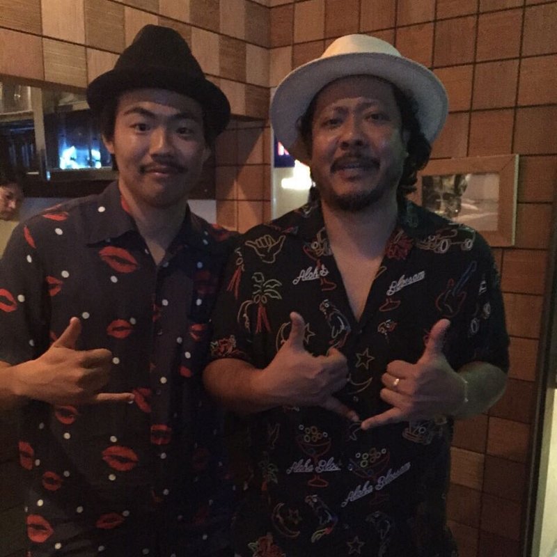 アロハシャツが好きすぎてとうとうブランド立ち上げてしまった話 アロハおじさん Note アロハシャツが好きすぎてとうとうブランド立ち上げてしまった話 アロハおじさん Note