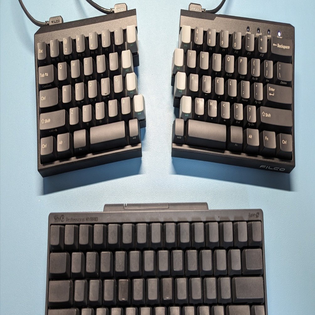 初めての分離キーボード｜yooooz