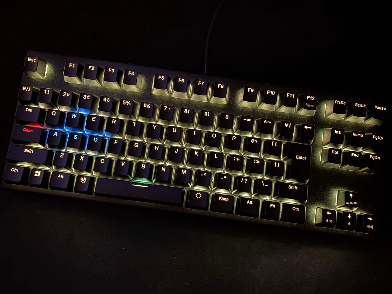 I bought the Topre REALFORCE 'GX1' keyboard & about my old custom ...