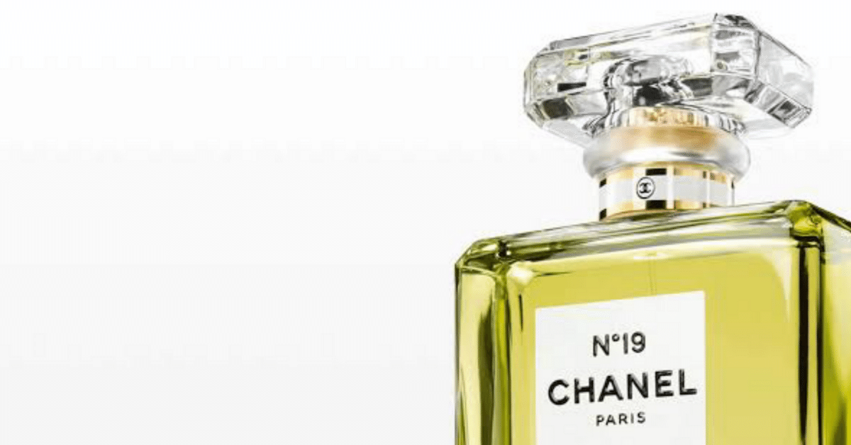 CHANEL N°19 シリーズ 全4種｜𝕃 ‐ エル ‐ ｜香水と甘いもの