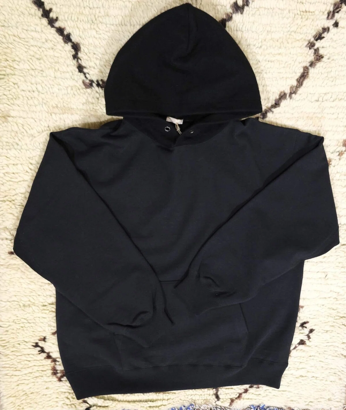 ULTERIORの作るカシミアスウェットのセットアップ｜水岡