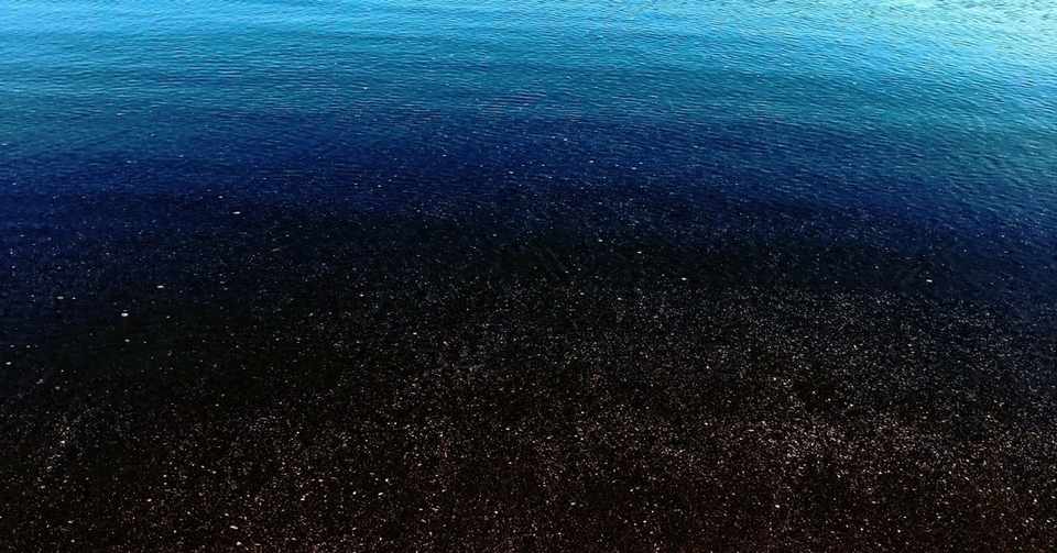 生きていく意味を考えていると 現実は遠く暗い海底に見え 嘘を吐き続ける なびくちゃん Note
