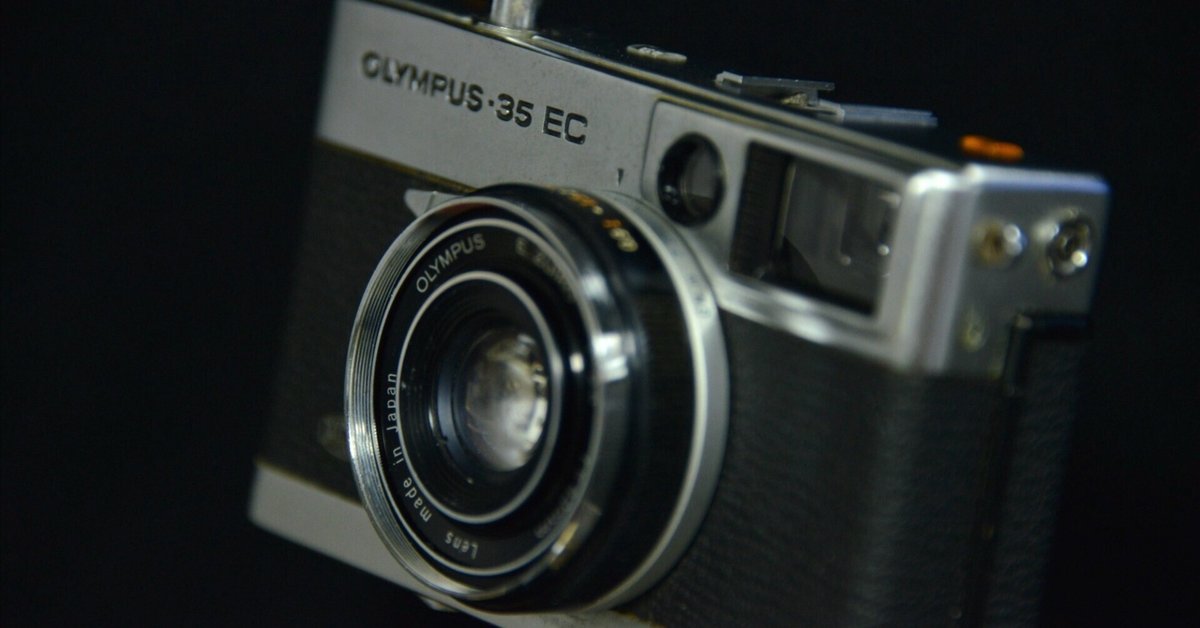 古いカメラ 01a.JPG