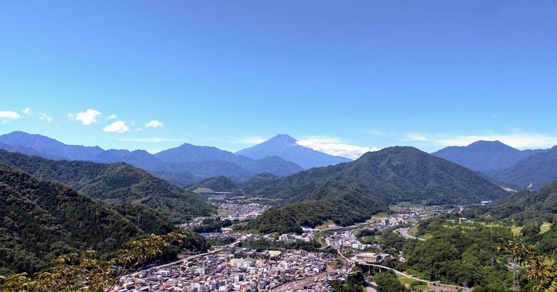 ｢岩殿山｣(634m)【秀麗富嶽十二景で｢富士山｣を撮る】