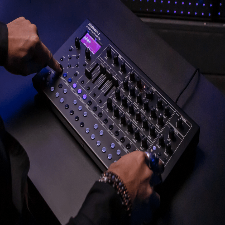 Roland シンセサイザー SH-4d Roland | SH-4d | シンセサイザー アナログモデリングシンセ | Five G