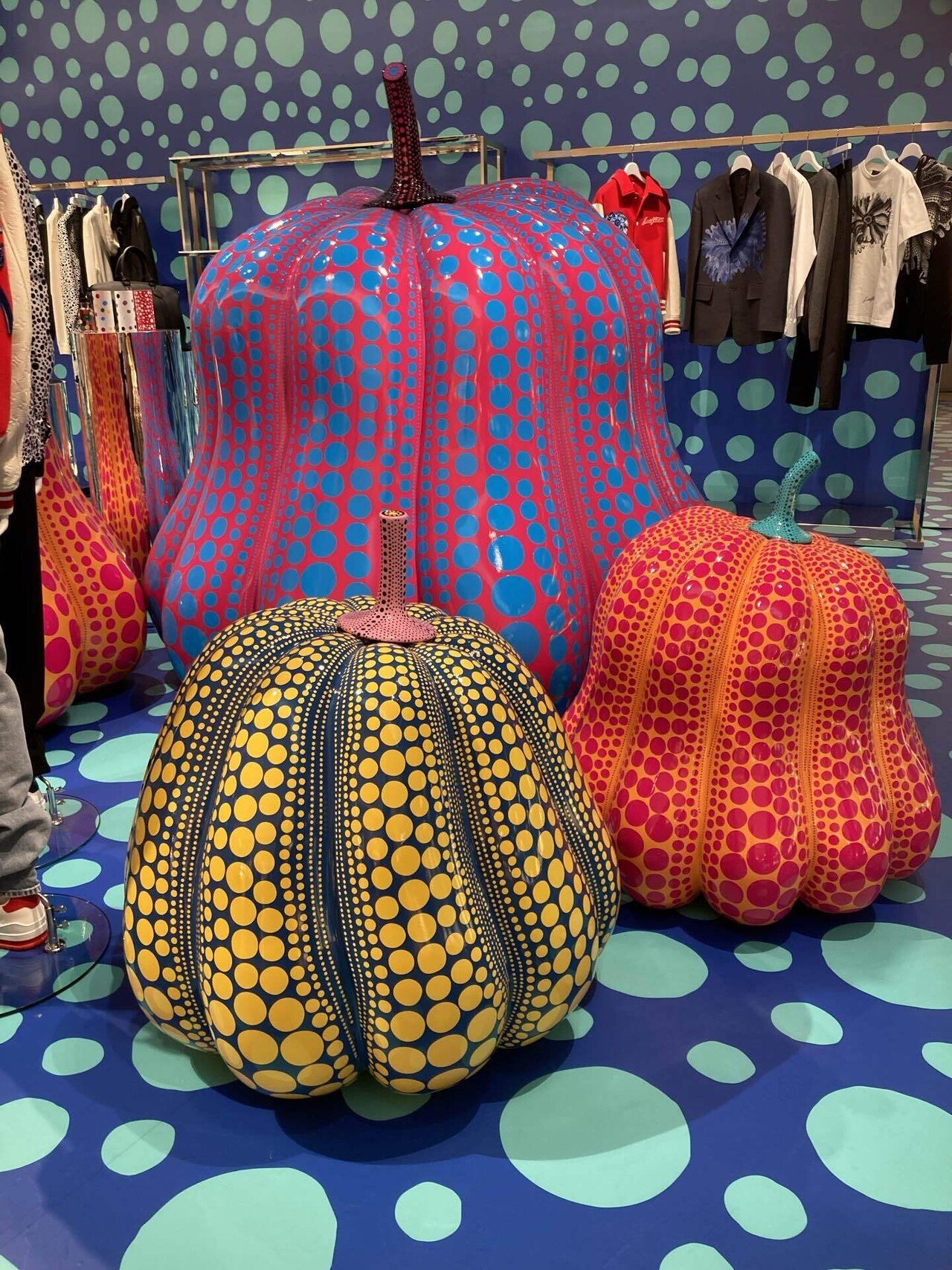 ❗️タグ付き　最安値　日々値下げ❗️ヴィトン 草間彌生 かぼちゃ 限定モノグラム ヴィトンと草間弥生ワールド : ☆ Eau Claire ☆ Dolce Vita ☆