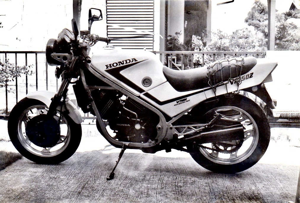 ホンダ VT250Z｜san-tak