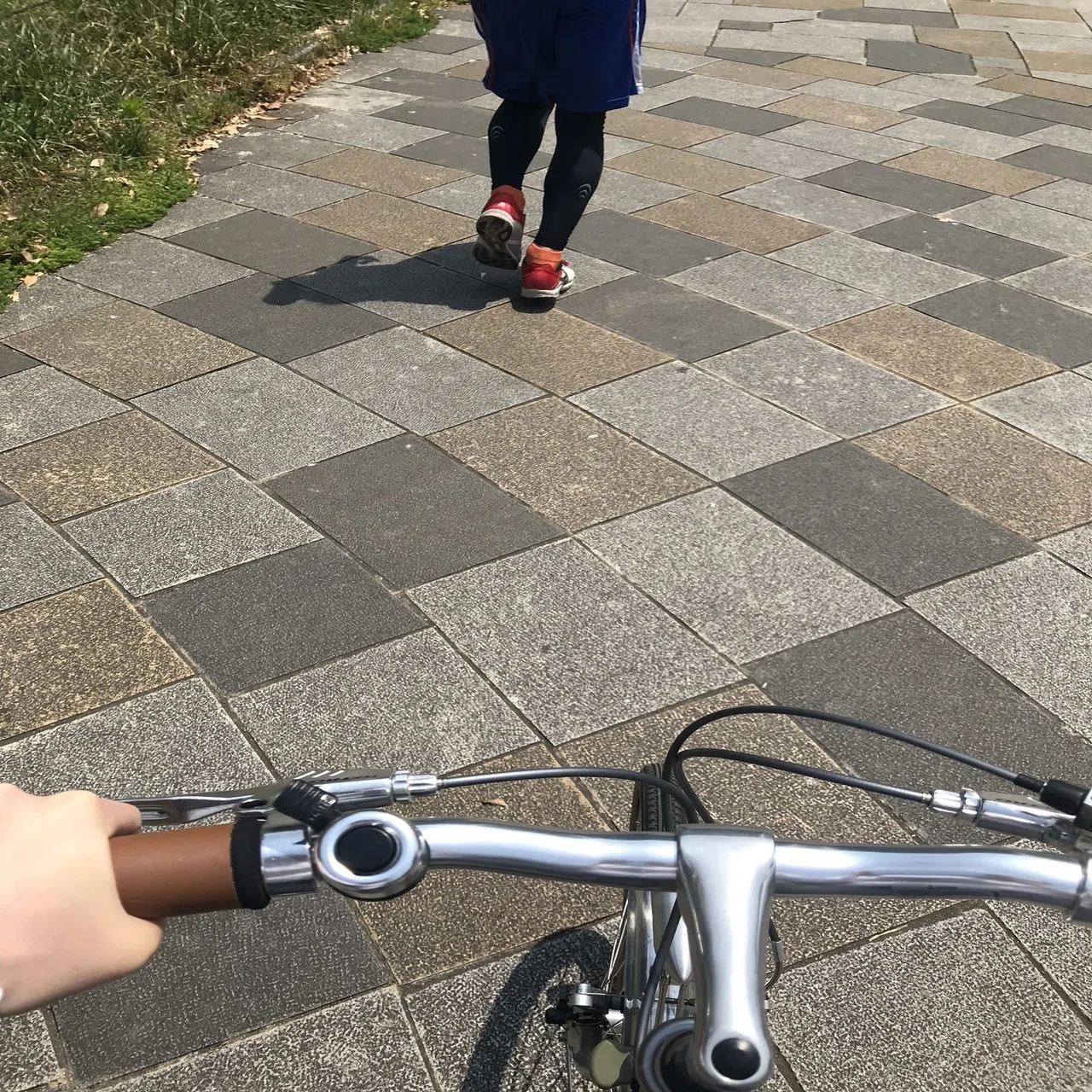 ランニング男と怠惰女 人生を走る 奥村まほ Note