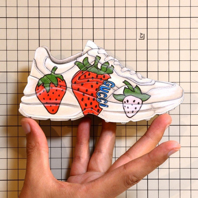 Shoes：01340 “GUCCI” Rhyton Sneaker with Gucci Strawberry（Pre-Fall 2019）