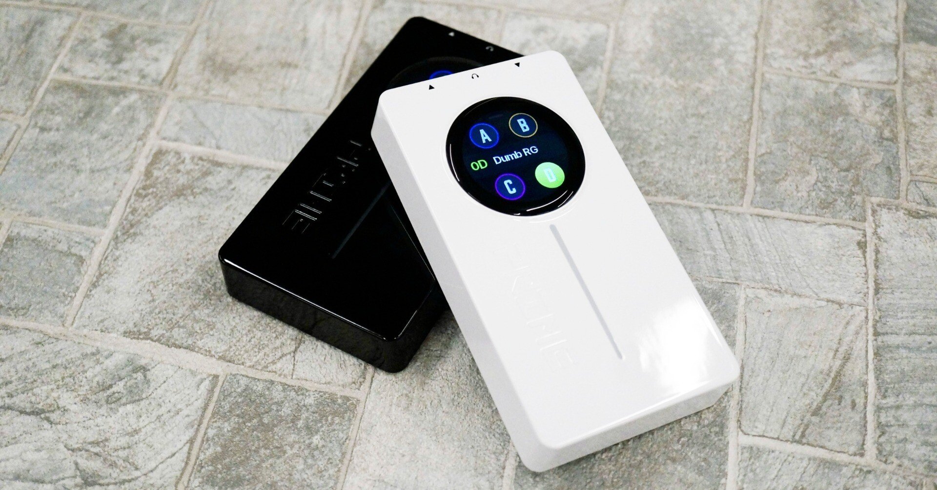 超小型なのに本格マルチエフェクター！MIDIやステレオも対応するMooer