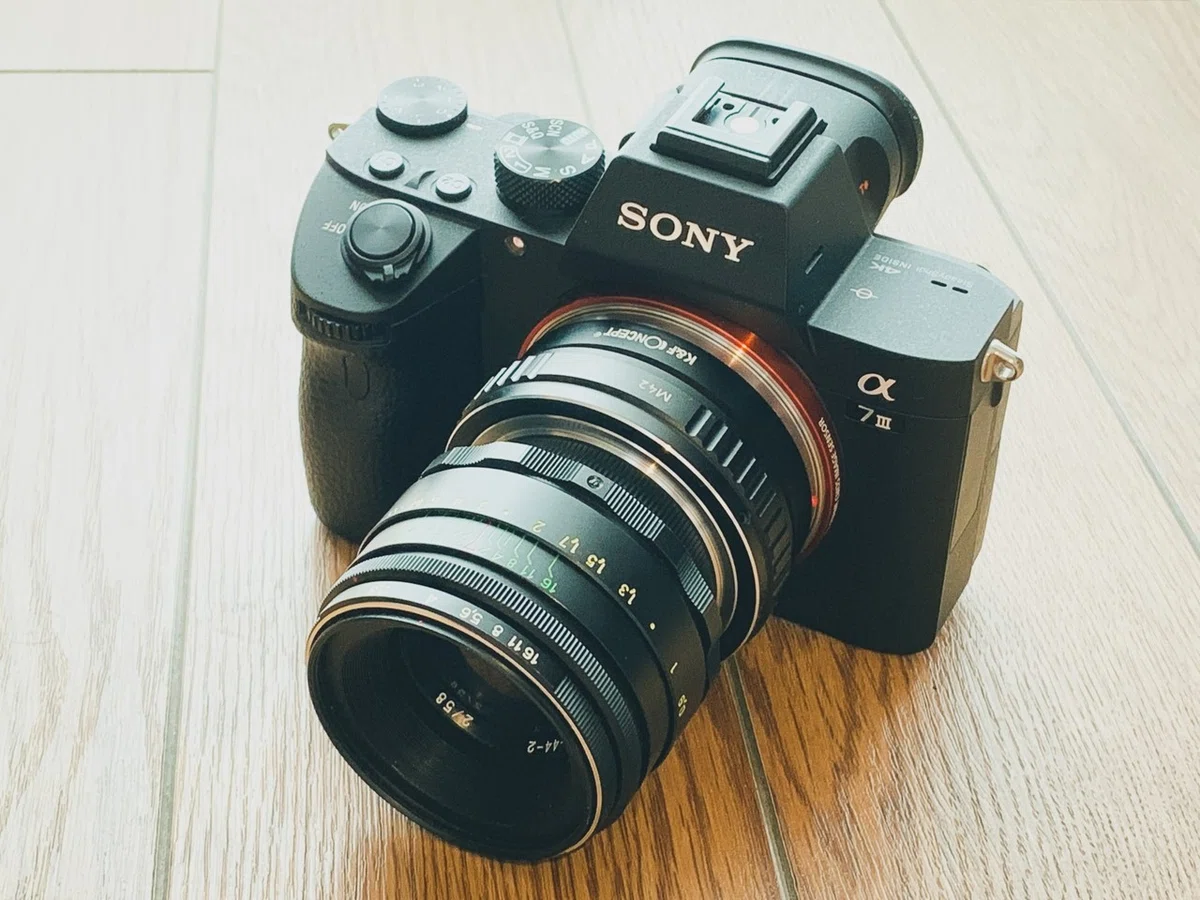 ミラーレス一眼にオールドレンズHelios 44-2をつけてノスタルジックな 