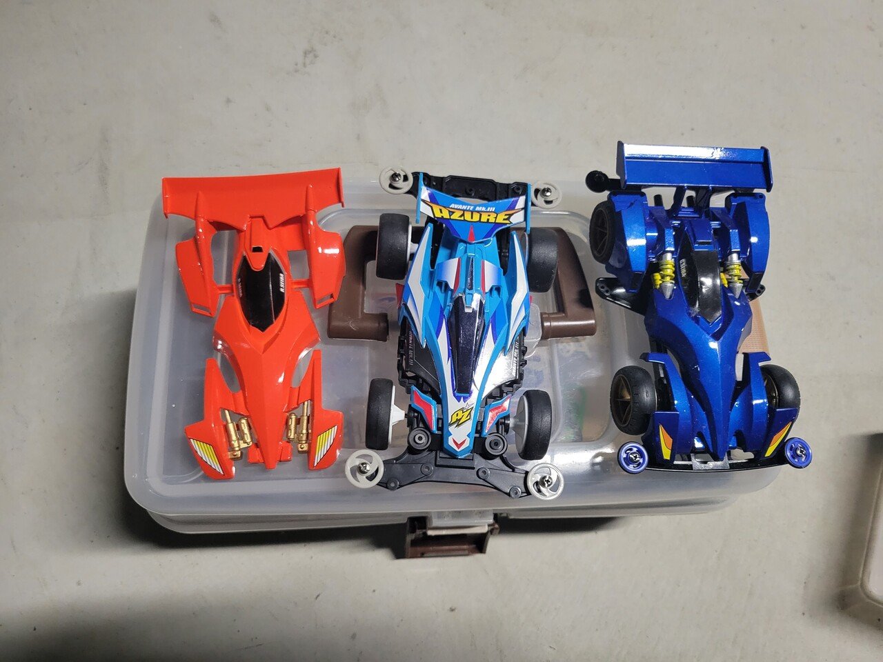 部屋から以前作ったビートマグナム/バスターソニックセットと