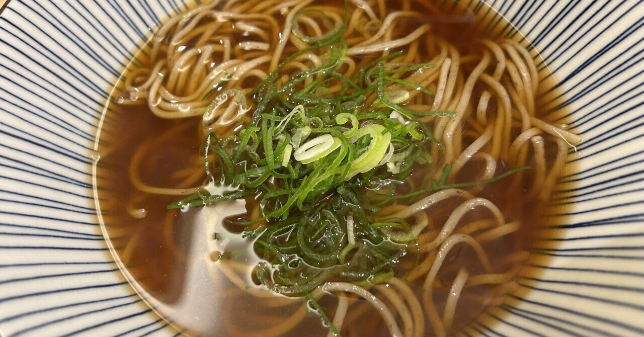 美味しいお蕎麦を そば好きとしては無視できない。京都のあぶらとり紙の老舗が運営