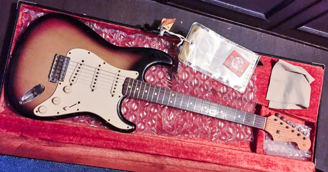Guitar #3] Fender Stratocaster '65 The Stratocaster everyone
