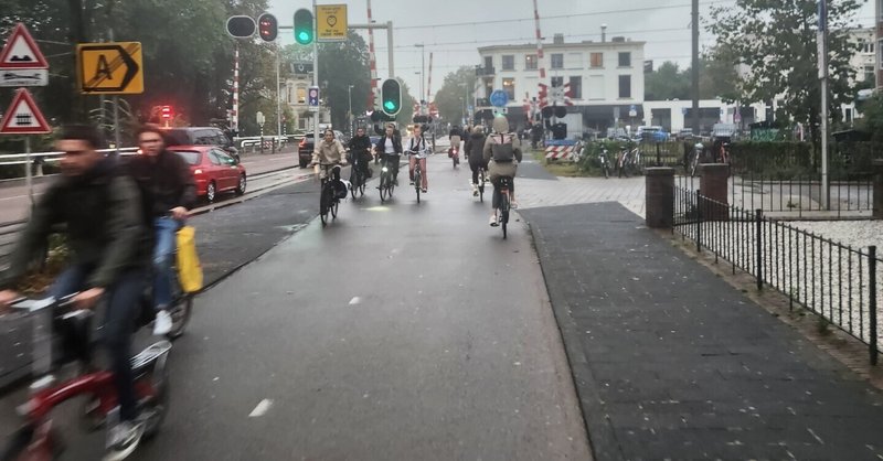 雨でもお構いなしのオランダ人サイクリスト達 ~欧州自転車旅7日目（ズヴォレ→ユトレヒト in オランダ）~