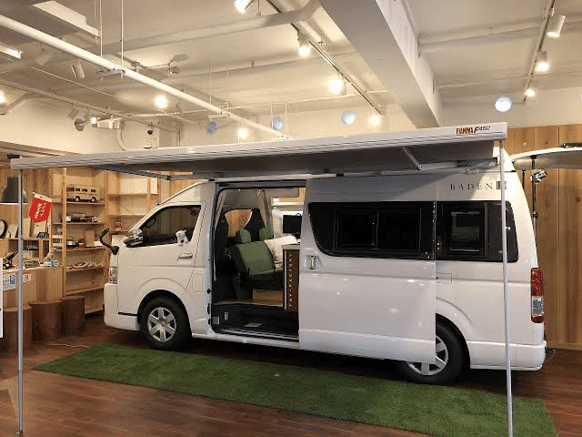 ハイエース キャンピング アクリル二重窓 トイファクトリー エアロー