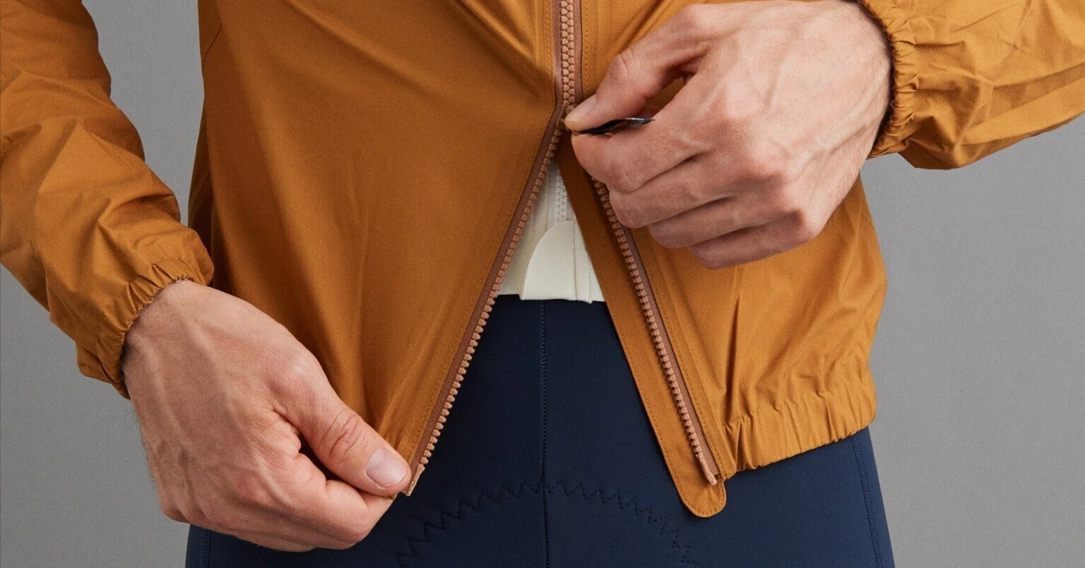 RAPPORT OSAKA】ロードバイクウェアおすすめ ジレ・ジャケット紹介 PAS