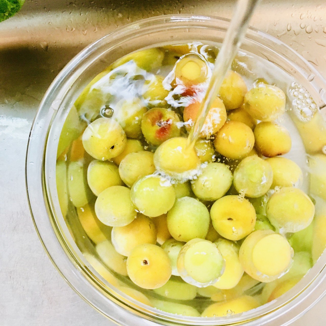 梅酒 は 日本酒 で作るとめちゃくちゃ美味しくなります 梅酒の漬け方 レシピ クリーミー大久保 日本酒 Note