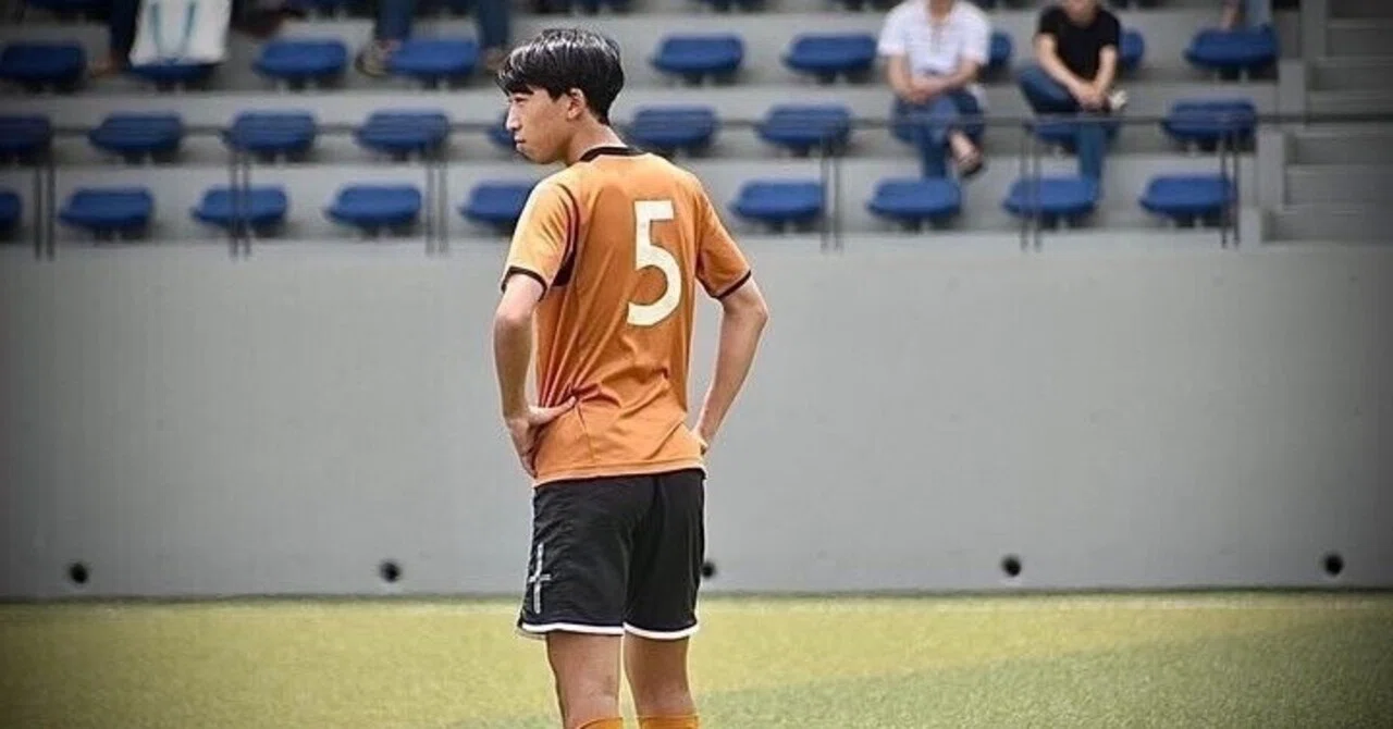 理想と現実」 3年 芳賀隆之介｜中央大学学友会サッカー部[公式]