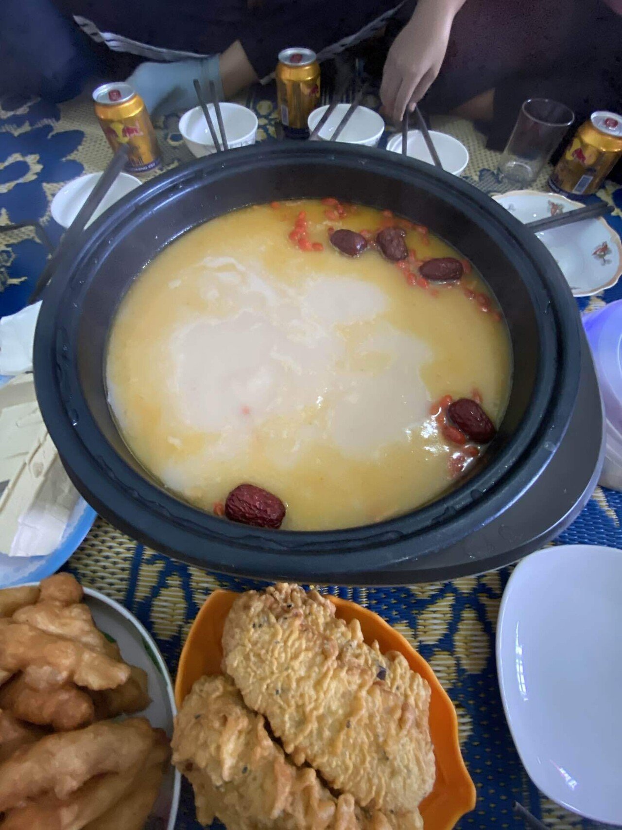 ベトナム伝統料理Lẩu gà nấu măngラゥ・ガ・ナゥ・マン｜東城敬貴