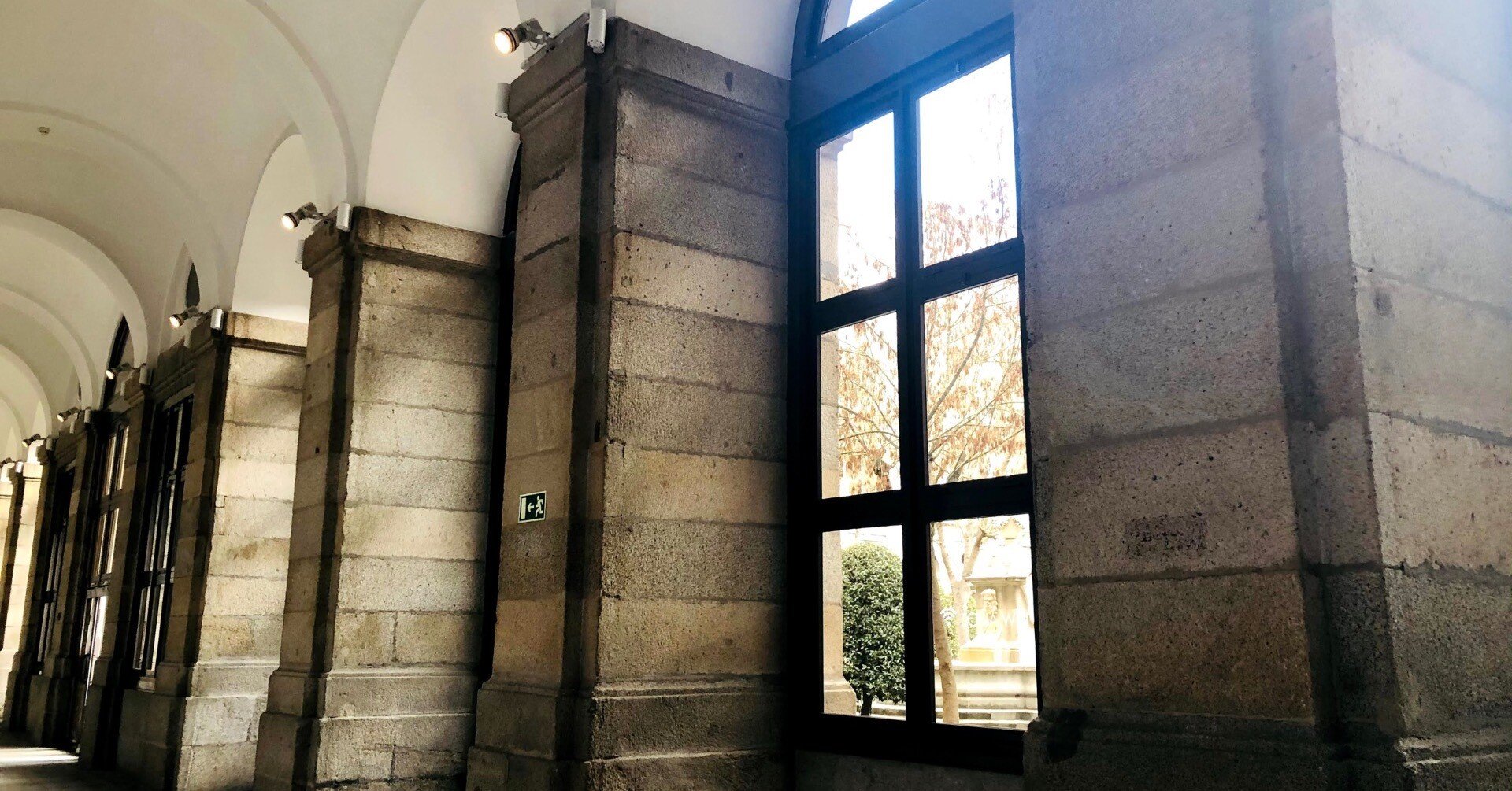 5bd8440568fd0a817d7f567608d91a  