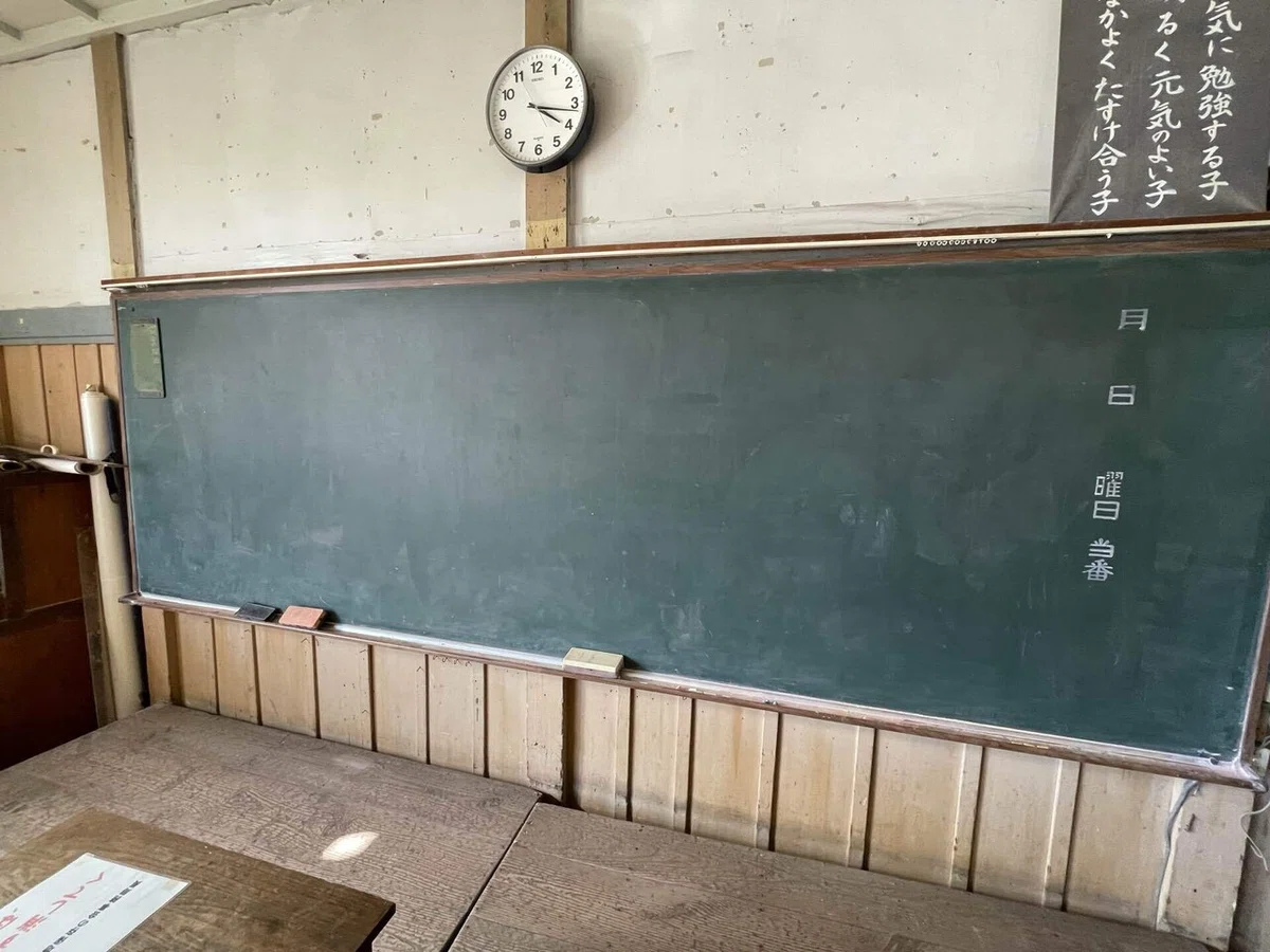 廃校へ行ったらエモ以上の“なにか”があった｜つづく