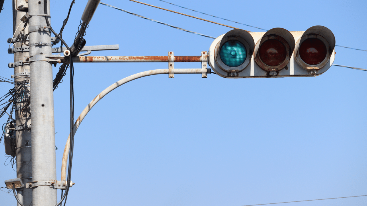 今だけ値下げレトロ海岸信号機 最古級！レア信号機！】国内最後のレトロ信号機が絶滅します。～角型灯