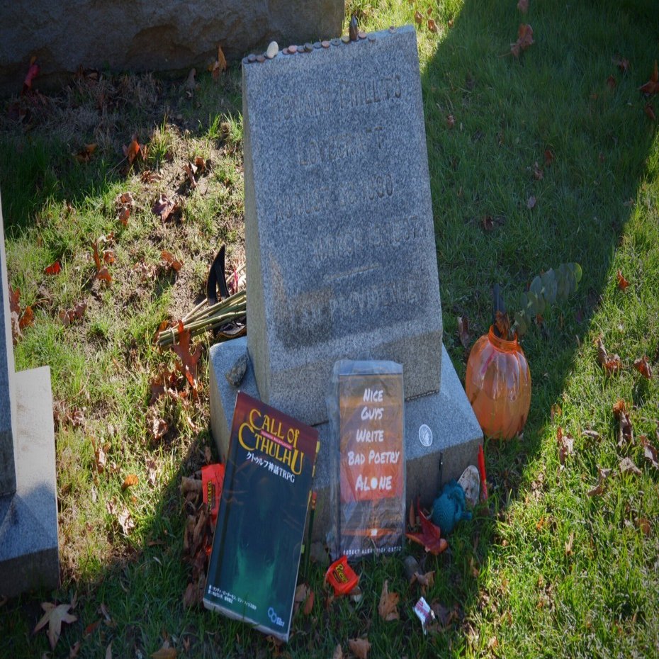 ラヴクラフト先生のお墓参りに行こう！｜むじくん