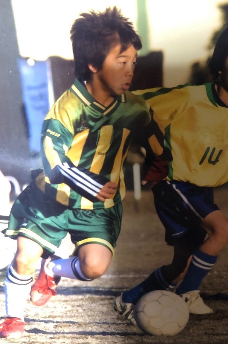 微笑みの国 タイから成り上がる鍼灸師フットボーラー 栗山鈴央の手記 丸山 龍也 Note