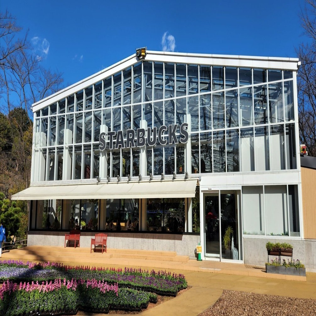 スタバも植物園！「HANA・BIYORI」（はなびより）」で遊んだ【2023年11