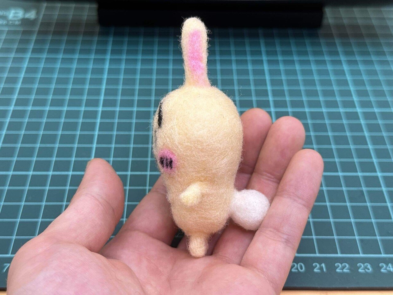 羊毛フェルトに挑戦！第6弾「うさぎ」その4 ～ヤハ。遂に完成