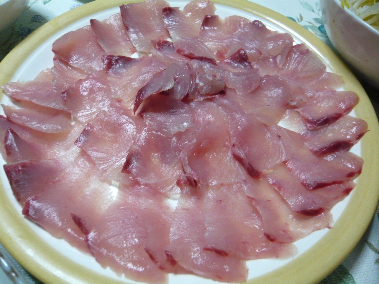 今日の晩御飯 ヒラマサの刺身 出汁巻き玉子 水野かつひこ Note