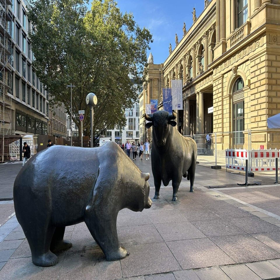 1ヶ月海外放浪】何もないってほんと？フランクフルト🇩🇪《Day23》｜Isshy