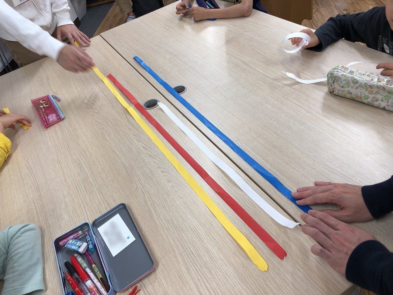 からだで測って長さを体験 調べて気づく尺やメートルの秘密 19 06開催 レポート Math Channel Note からだで測って長さを体験 調べて気づく尺やメートルの秘密 19 06開催 レポート Math Channel Note