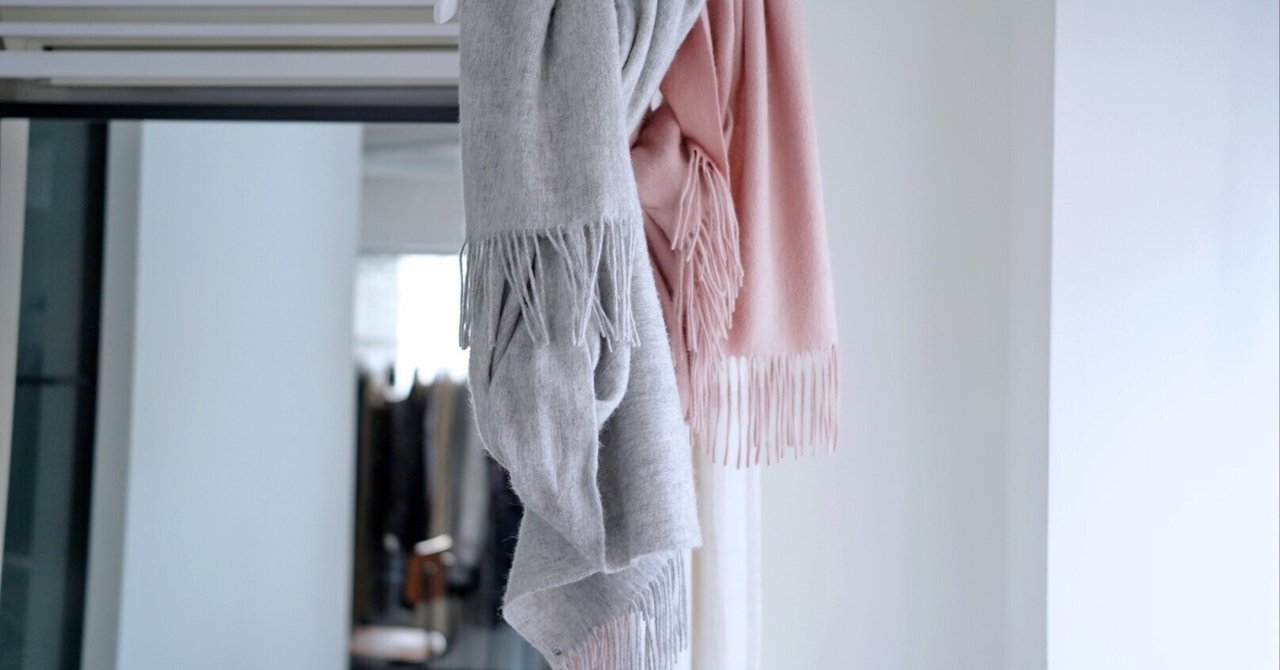 年末年始セールBLESS N°34 ブレス マフラー ストール 年末年始セールBLESS N°34 ブレス マフラー ストール - メルカリ