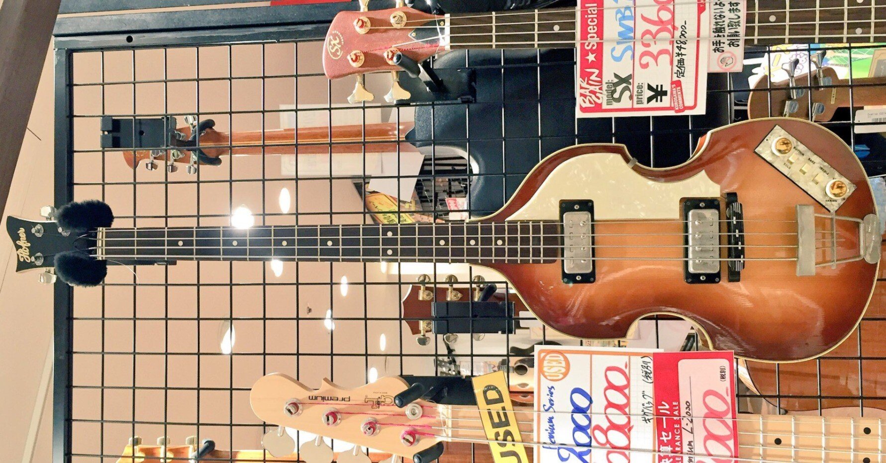 ここまでさげました。 どうでしょうか　ヘフナーベース ここまでさげました。 どうでしょうか ヘフナーベース - メルカリ